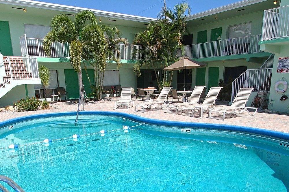 Blue Strawberry By The Sea Hotel Lauderdale-by-the-Sea Luaran gambar