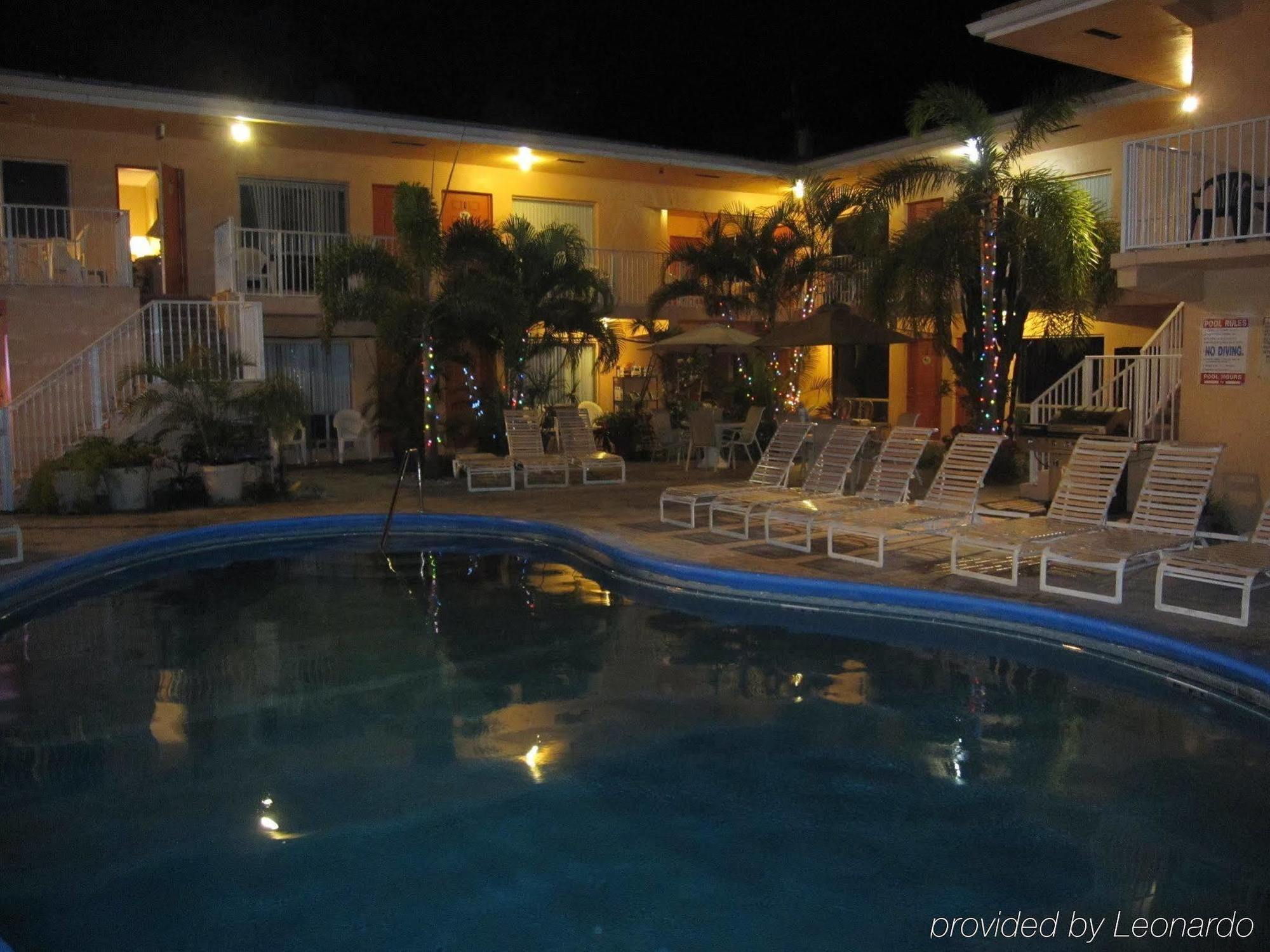 Blue Strawberry By The Sea Hotel Lauderdale-by-the-Sea Luaran gambar