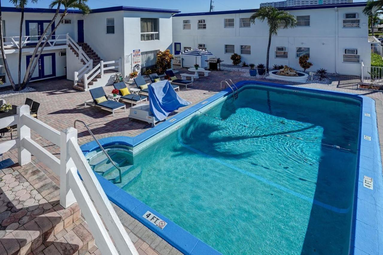 Blue Strawberry By The Sea Hotel Lauderdale-by-the-Sea Luaran gambar